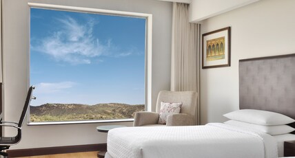 Four Points By Sheraton Jaipur Room Type - Club Guest Room, 2 Twin