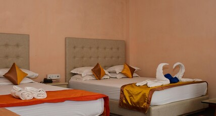 Hotel Dolphin Room Type - Four Bed AC .