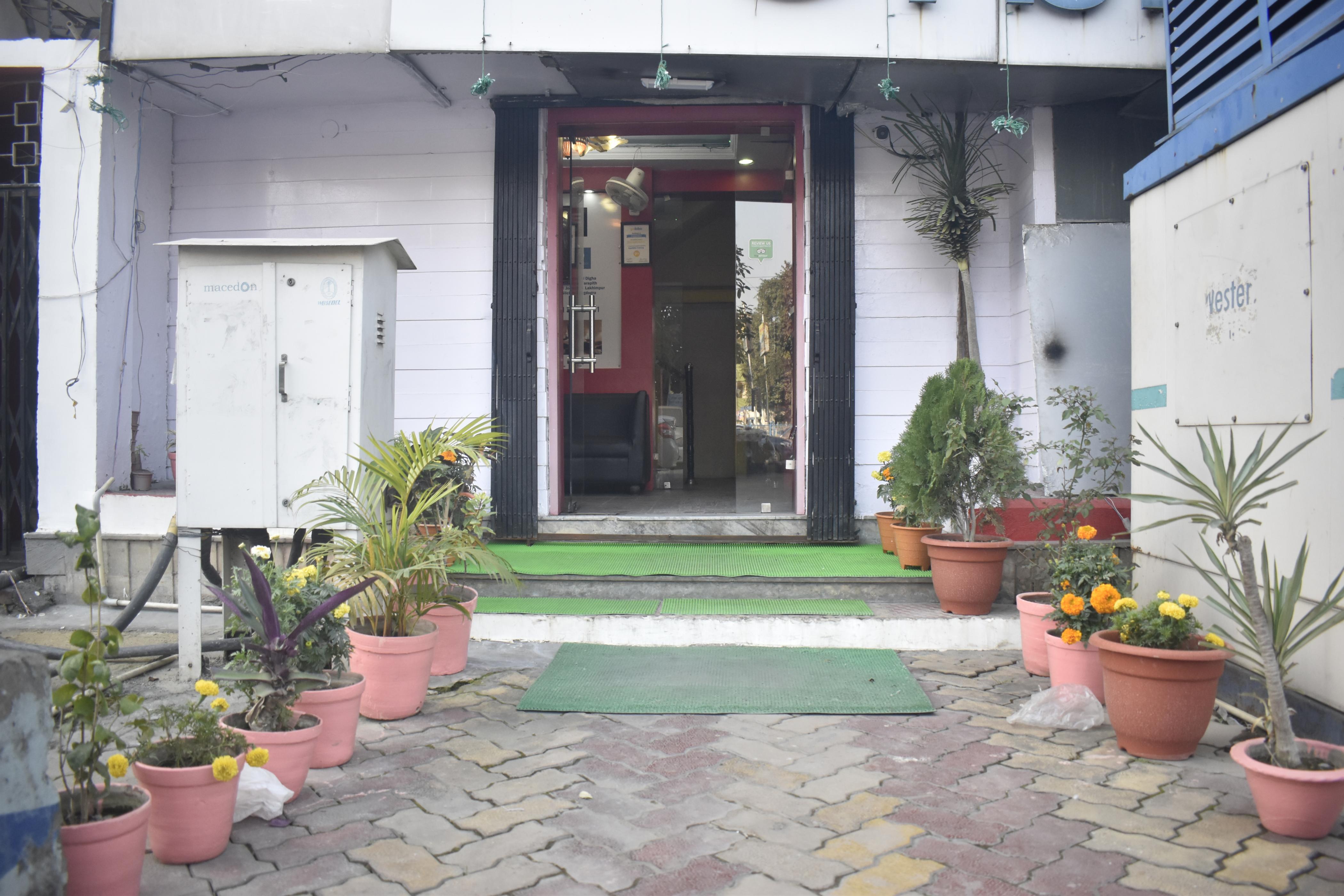 Orbit Hotel, Kolkata - Tap to explore photos