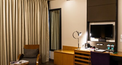 Udman Hotel, Panchshila Park Room Type - Superior Room Udman Hotel, Panchshila Park Room Type - Superior Room