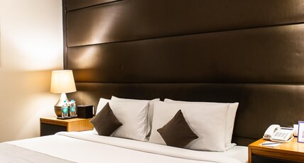 Udman Hotel, Panchshila Park Room Type - Superior Room