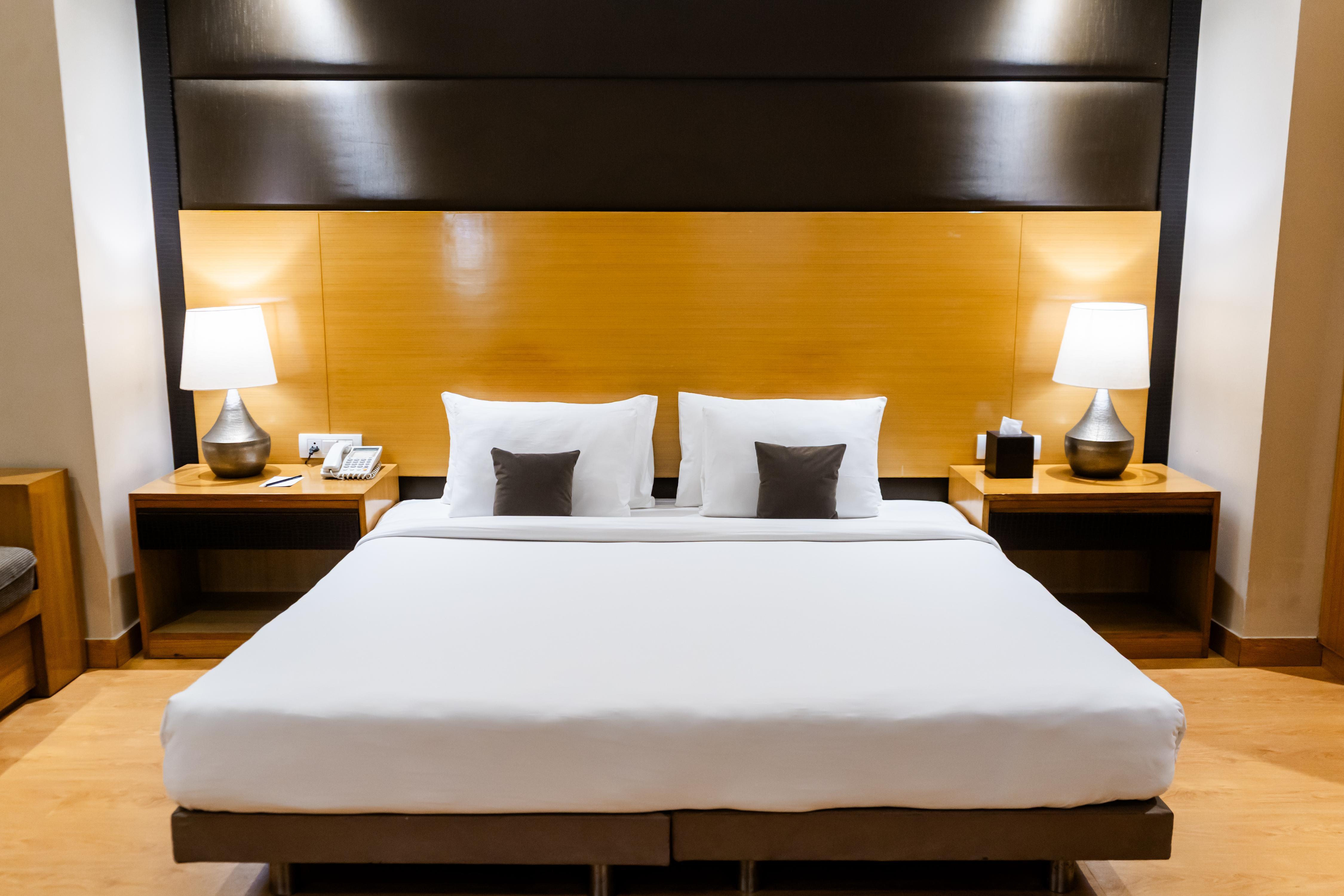 Udman Hotel, Panchshila Park Room Type - Deluxe Room
