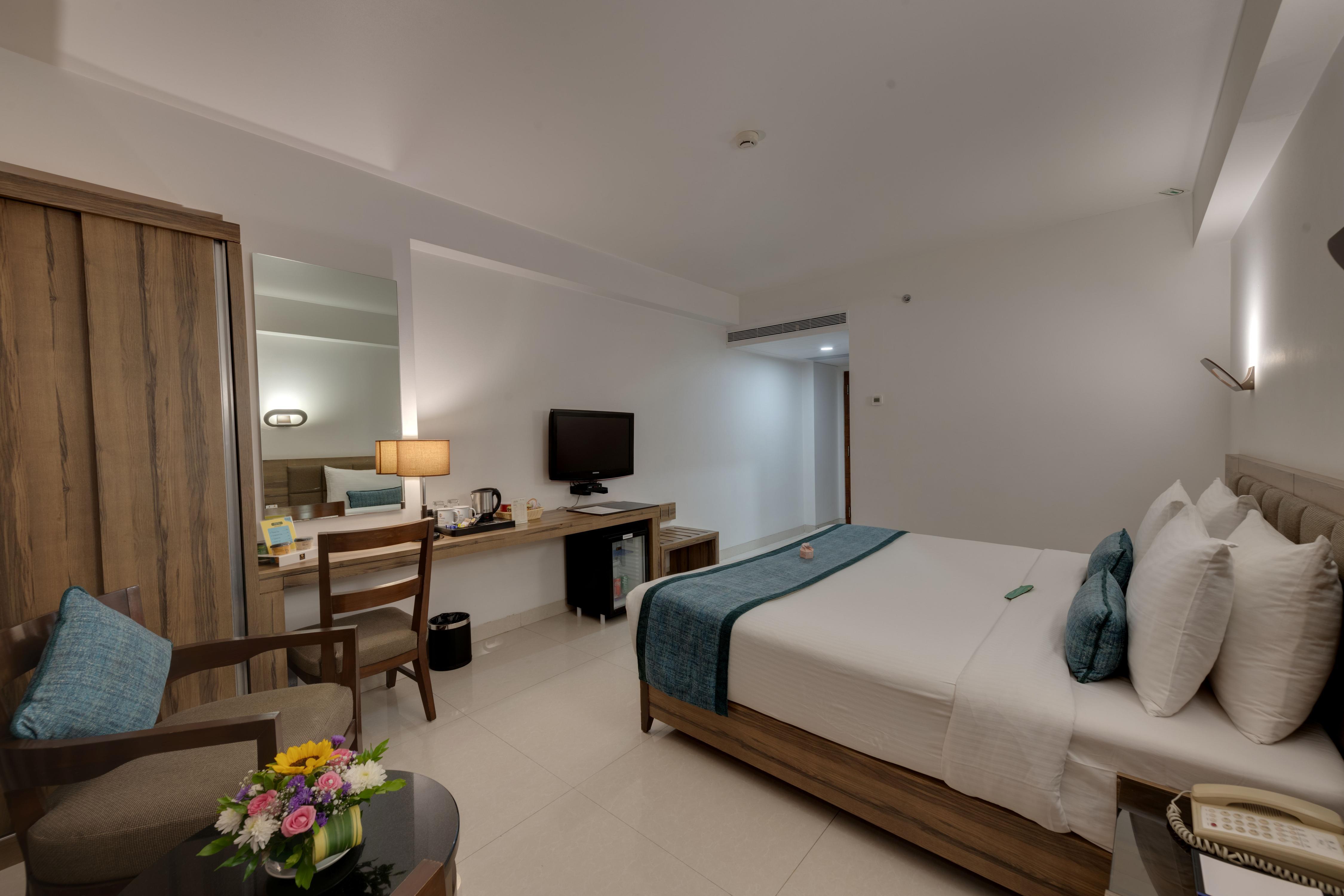 Hotel Suba International - Tap to explore photos