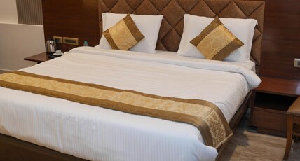 The On Time Hotel Room Type - Suite Room