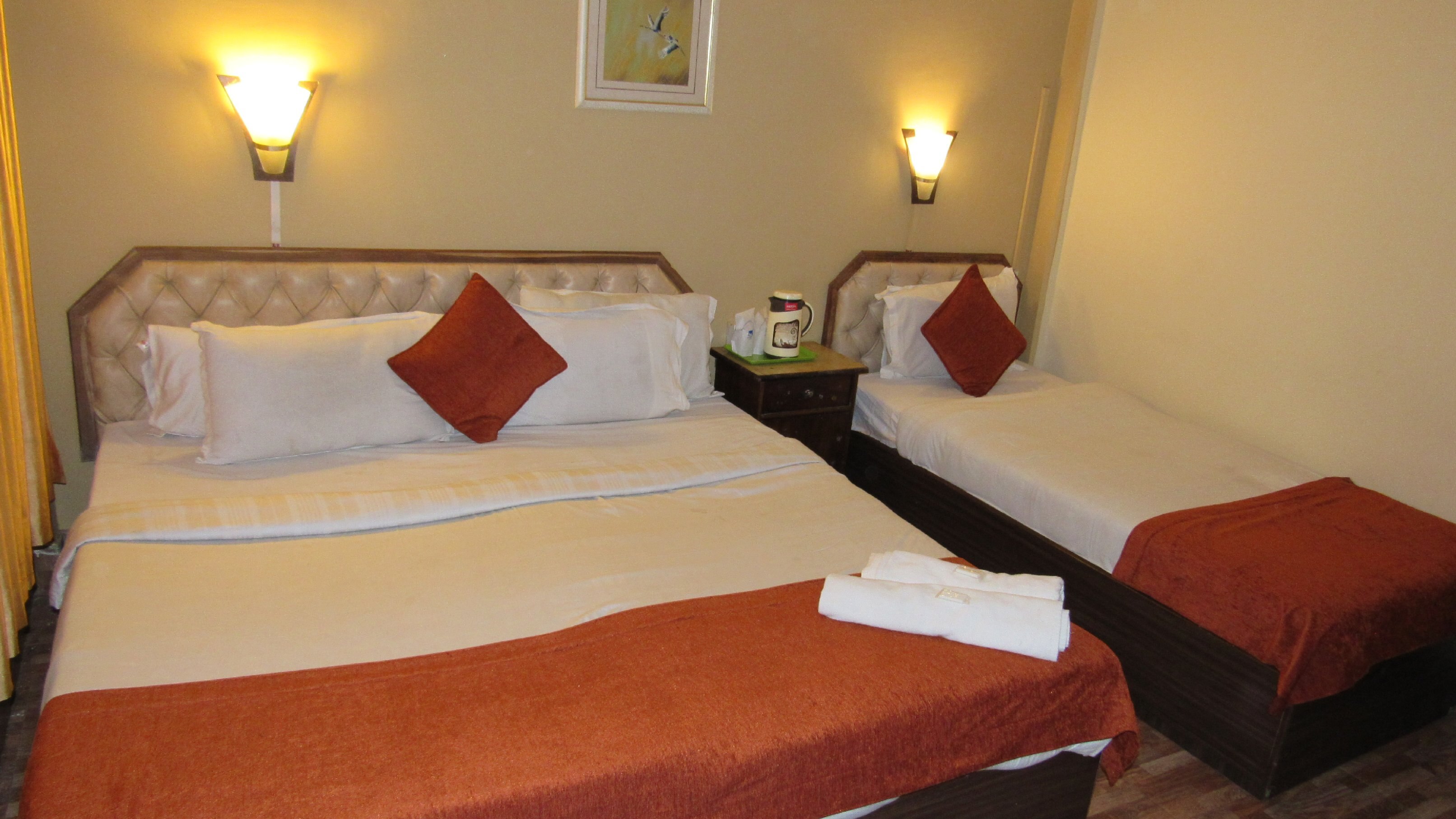 Sukhim Guest House - Tap to explore photos