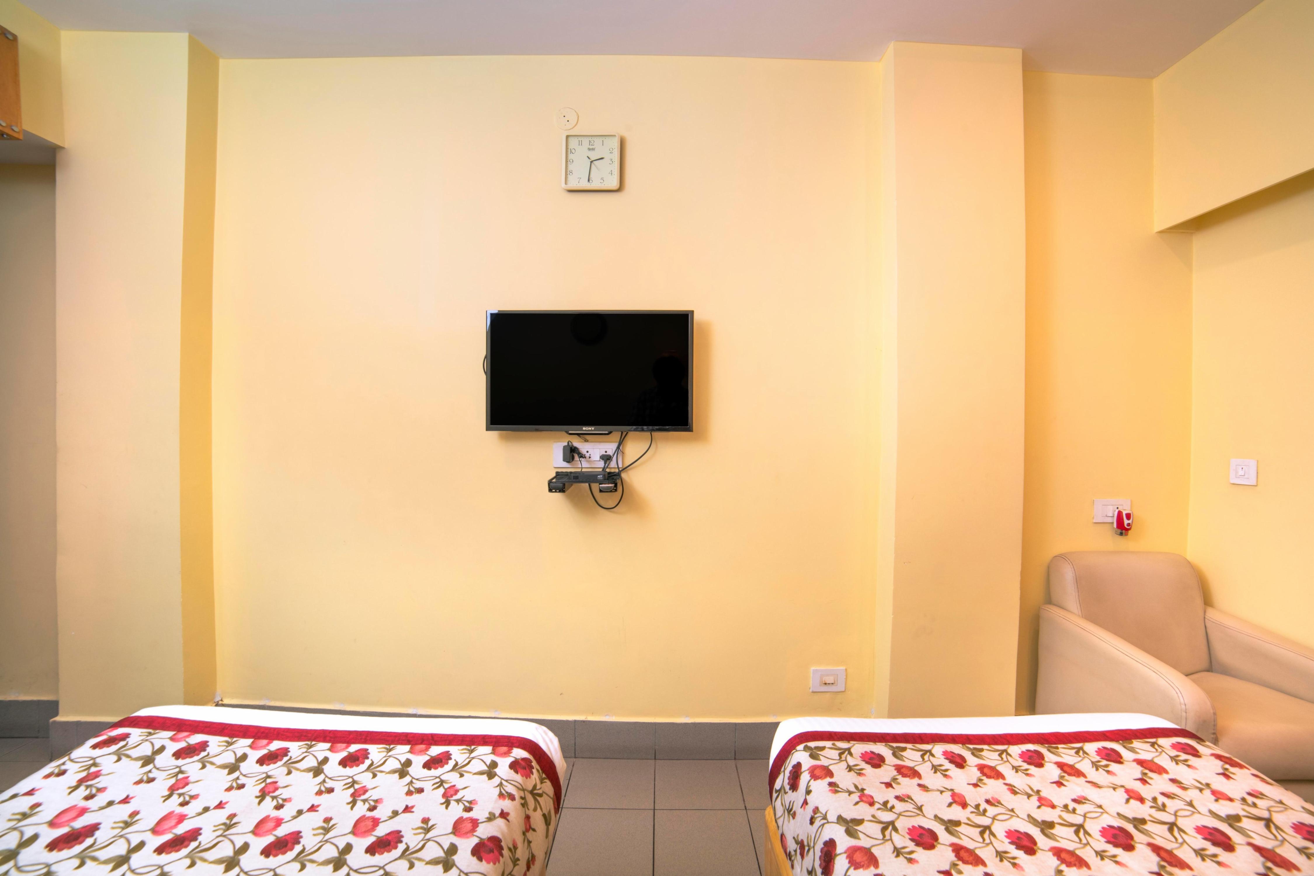 Hotel Kinnera Comforts - Tap to explore photos