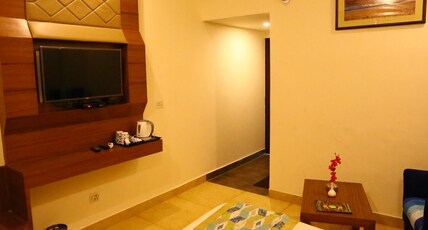 Hotel Shree Hari Niwas Room Type - Super Deluxe Room
