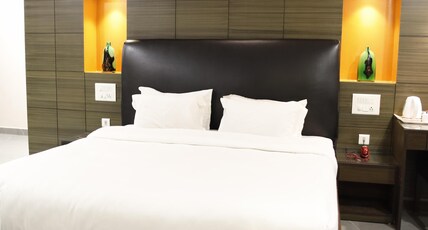 The Majestic Hotel Room Type - Suite room