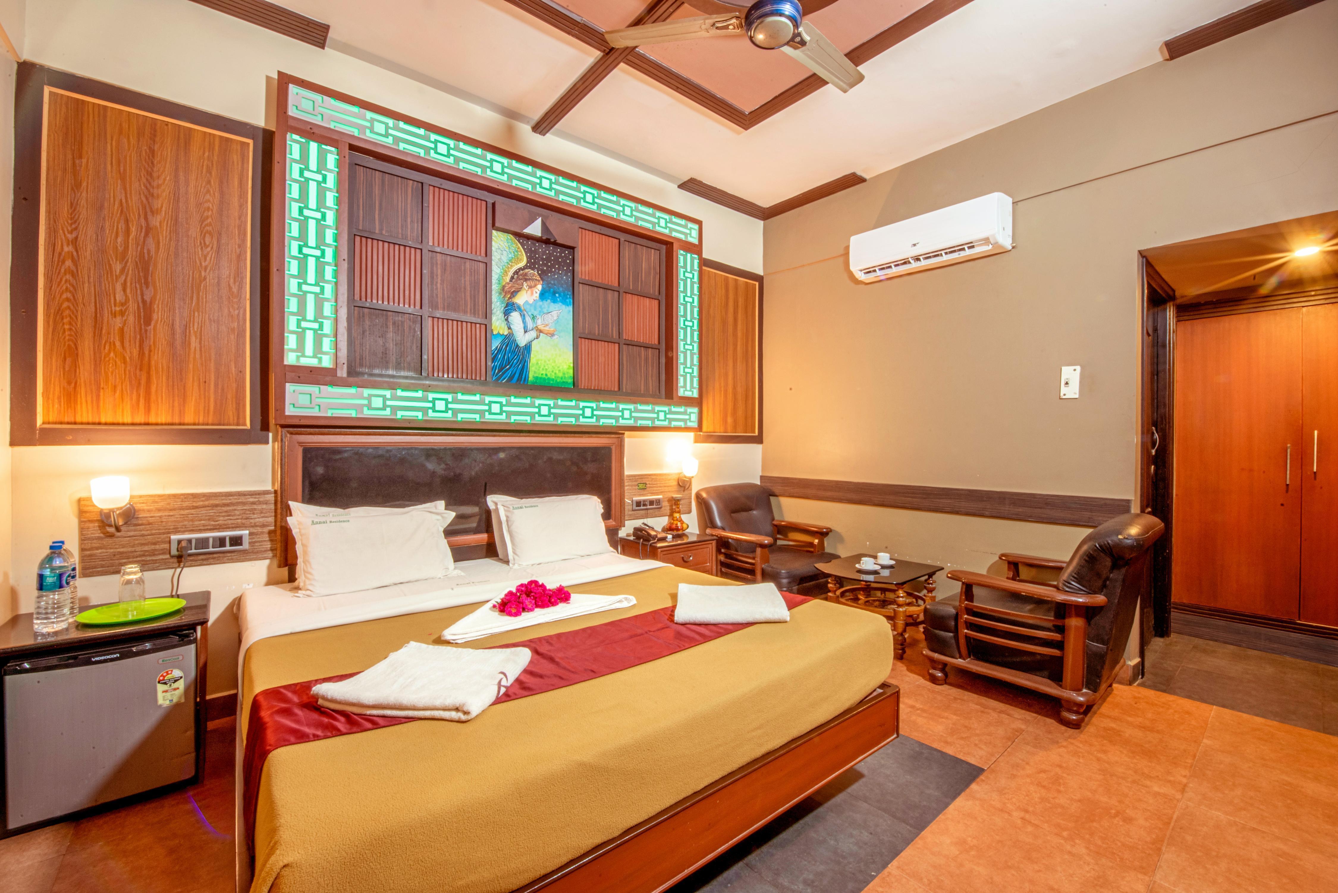 Annai Residence Room Type - Deluxe AC Room