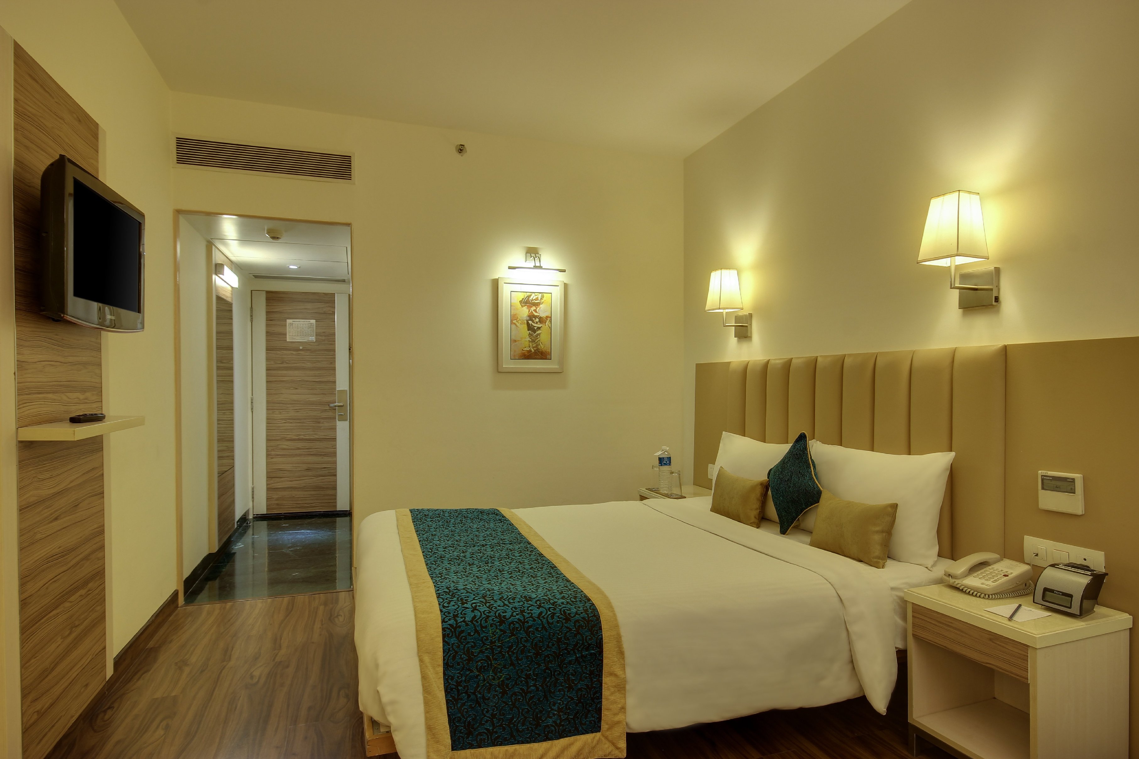 Golden Tulip New Delhi, Hari Nagar - Tap to explore photos