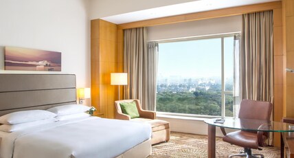 Hyatt Regency Pune Room Type - 1 King Bed with Club Access