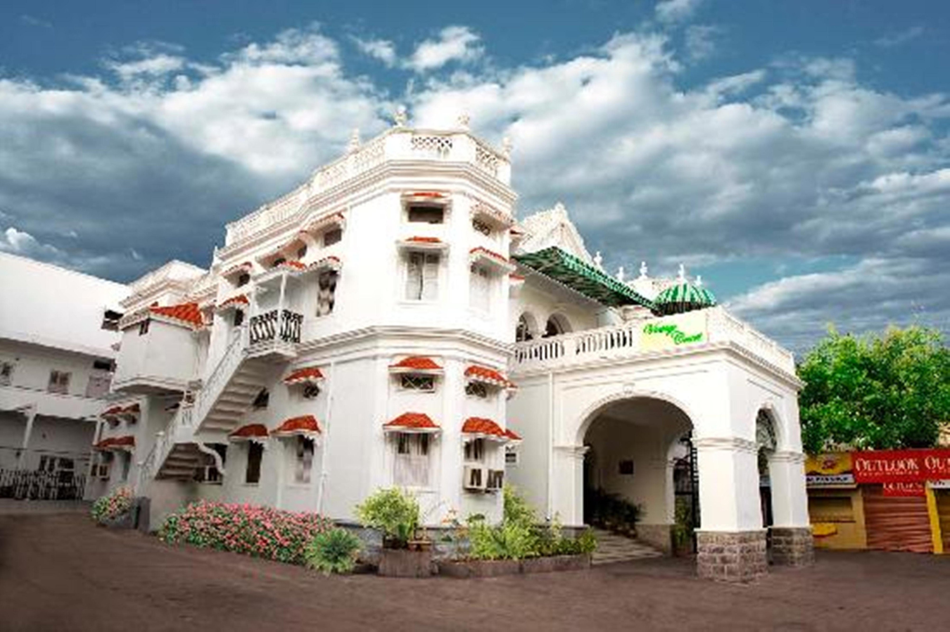 Taj Mahal Hotel Abids - Tap to explore photos