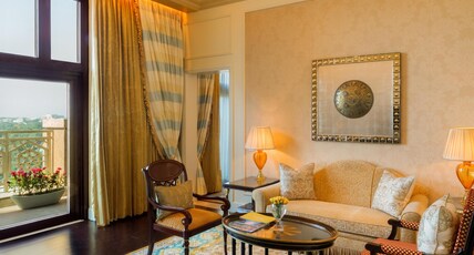 The Leela Palace New Delhi Room Type - Luxury Suite with Balcony