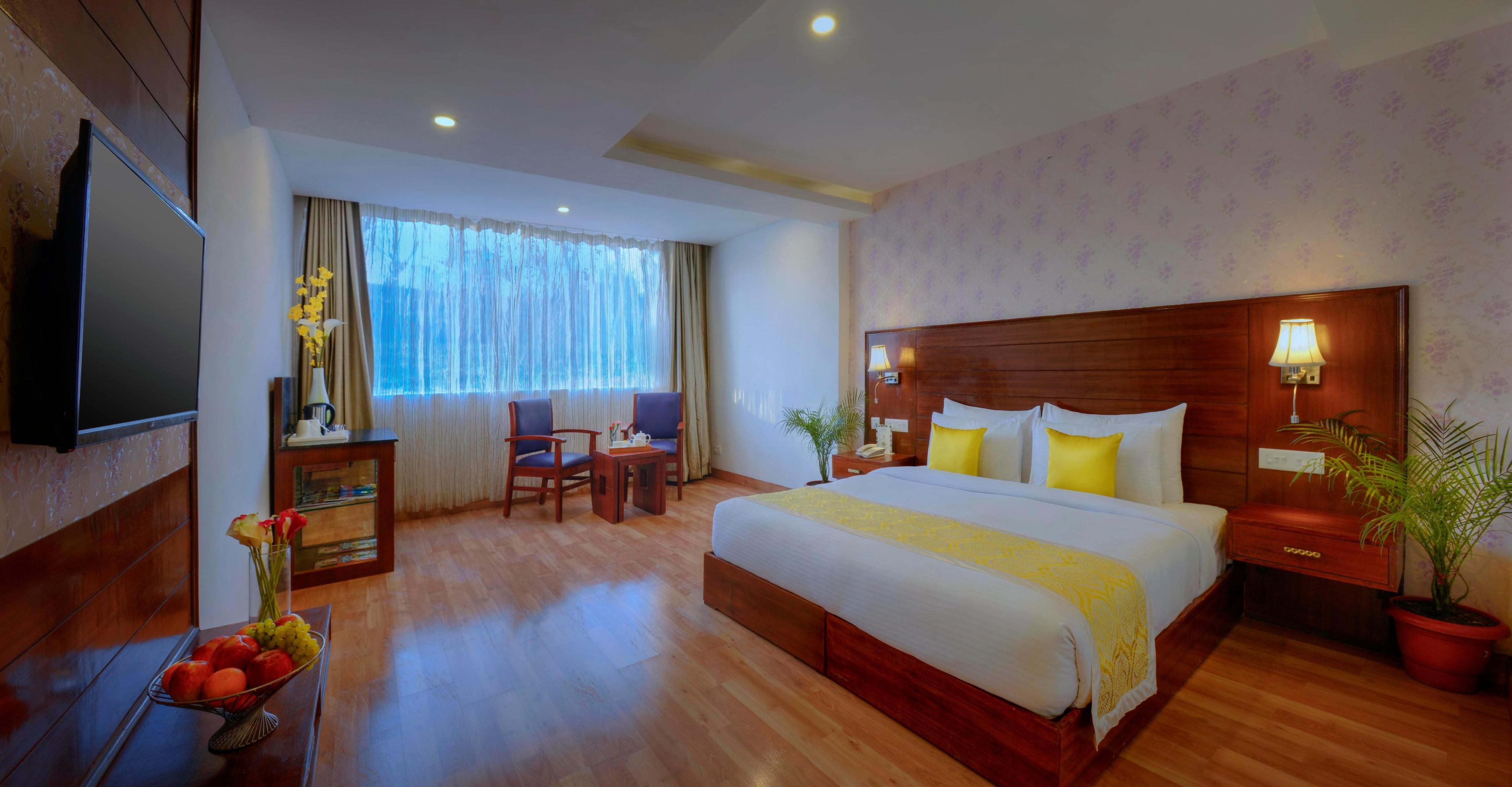 TreeHouse Chail Villas Room Type - Apple Executive Room
