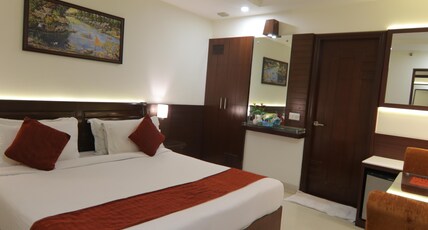 Taj Inn Hotel Room Type - Deluxe Double or Twin Room