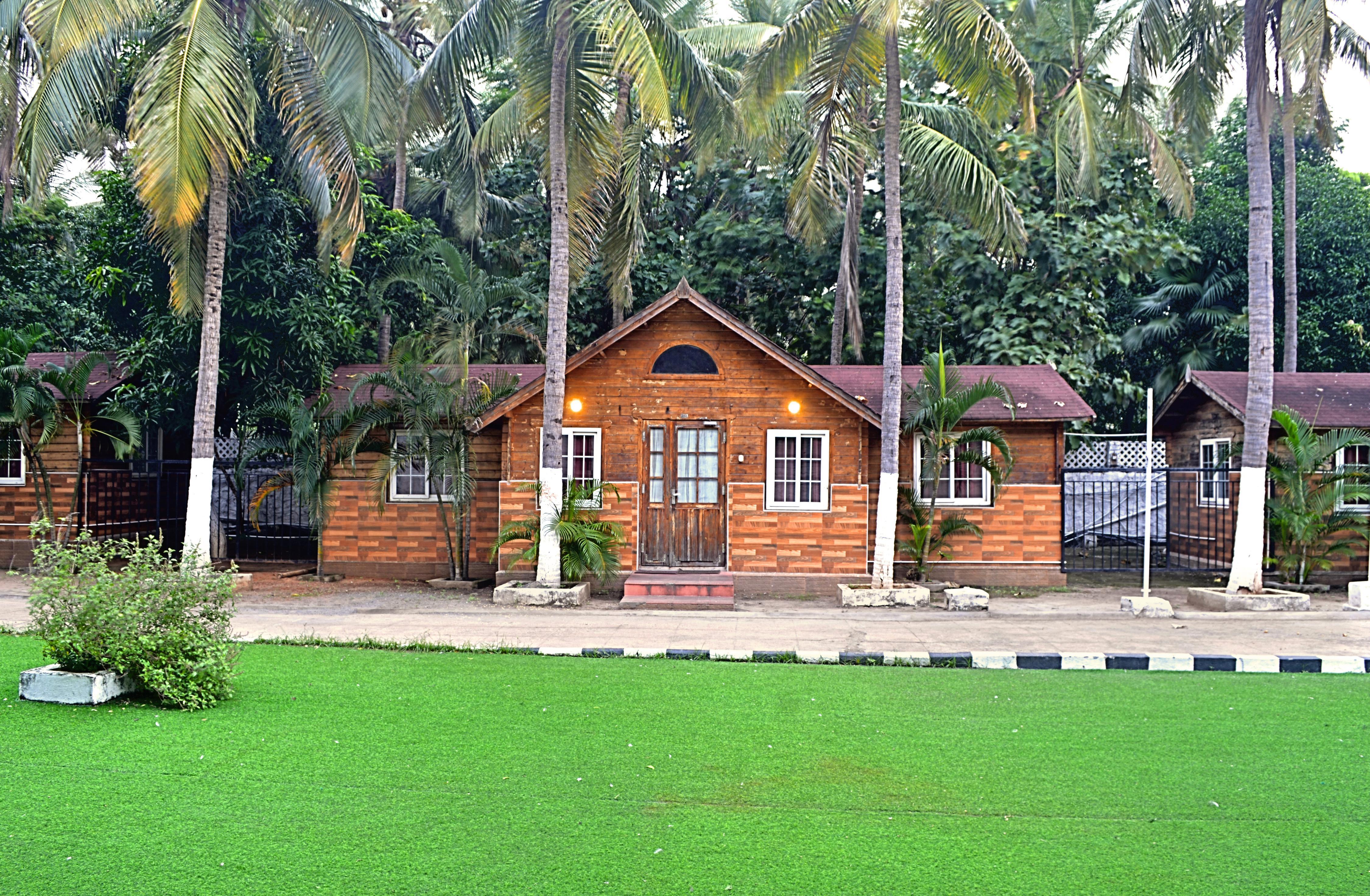 Blue Bay Beach Resort - Tap to explore photos