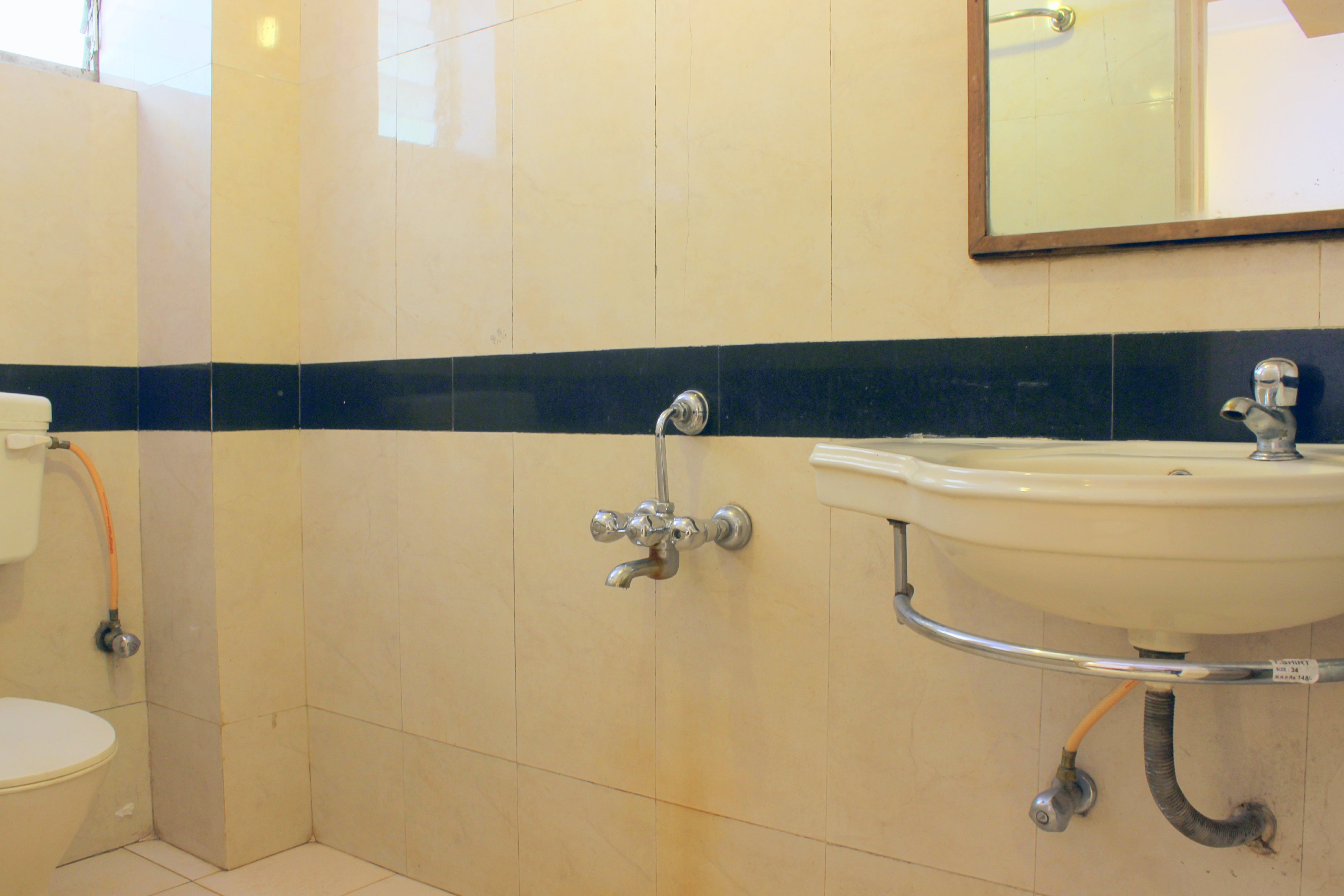 Hotel Sai Regency - Tap to explore photos