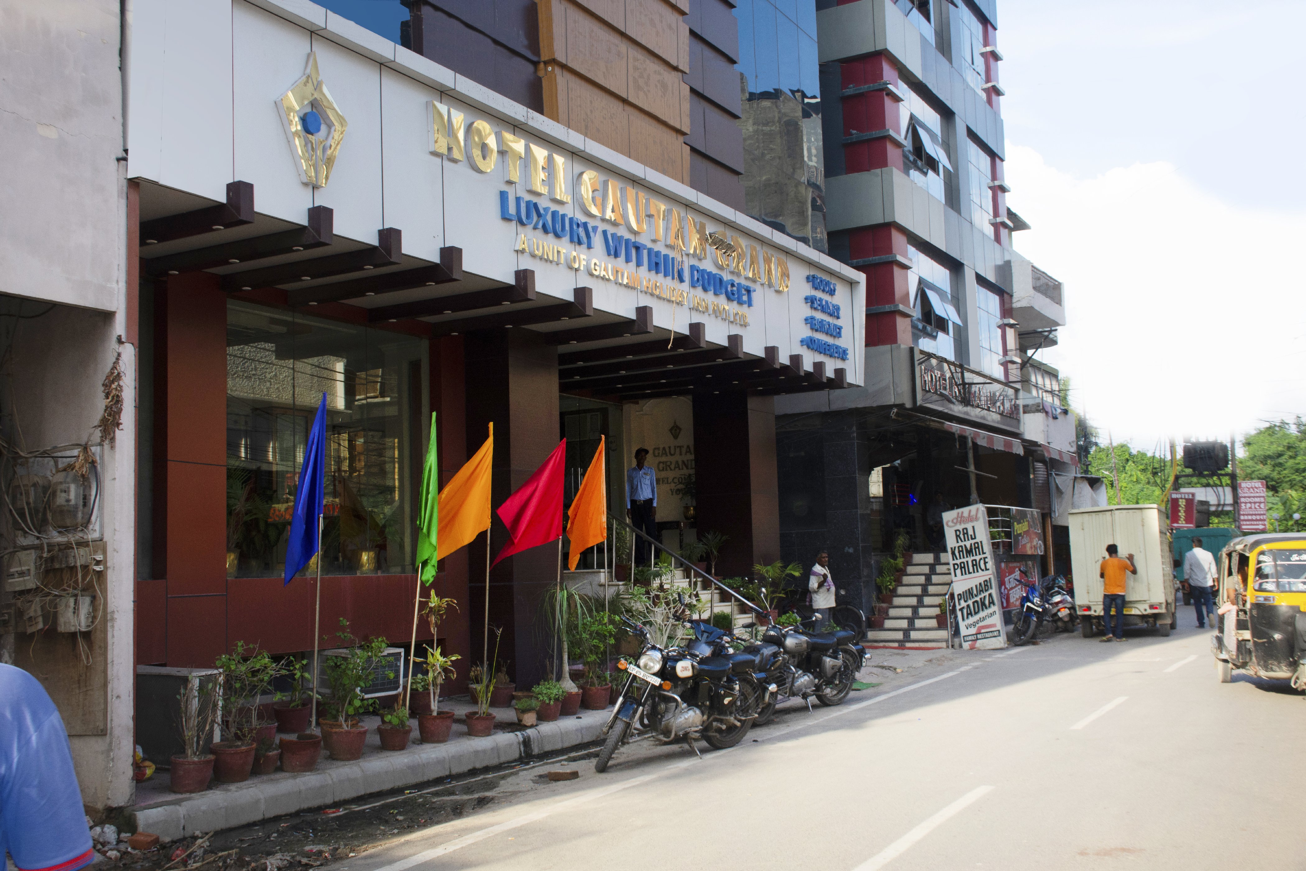 Hotel Gautam Grand