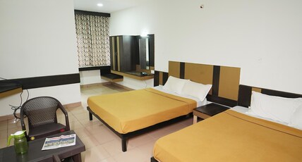 Big Bell boarding and Lodging Room Type - Family Room Non AC