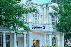 Radisson Blu Marina Hotel Connaught Place