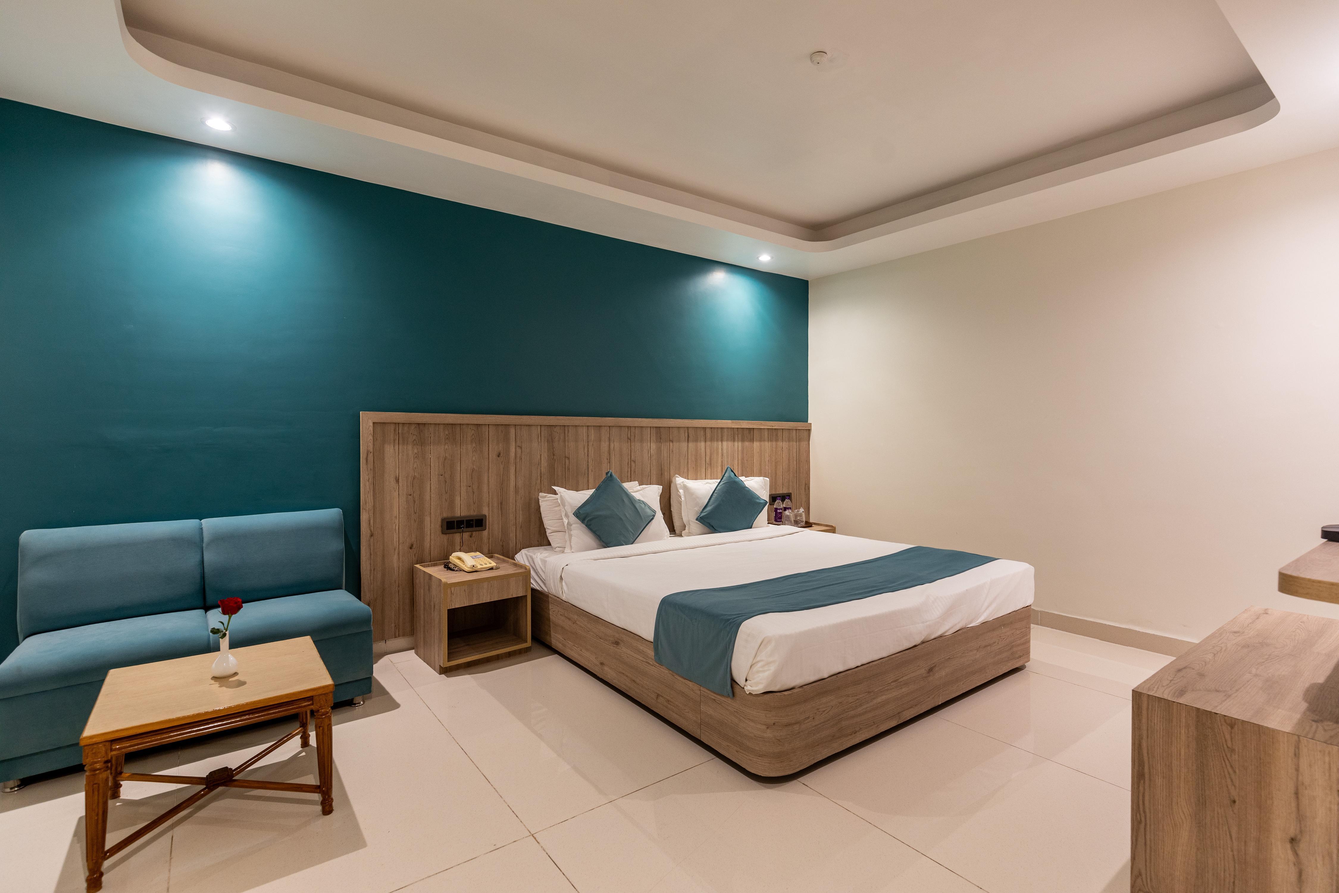 Hotel Amer Palace Room Type - SUPERIOR ROOM (Renovated in 2025)