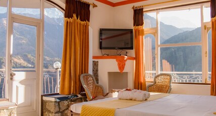 Hotel Victoriya Palace Room Type - Premium Class (Dhauladhar Valley Mountain View) Hotel Victoriya Palace Room Type - Premium Class (Dhauladhar Valley Mountain View)