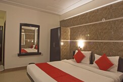 Hotel  Tara Palace by Goyal Hoteliers