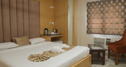 Hotel Crystal Residency Room Type - Deluxe Room Hotel Crystal Residency Room Type - Deluxe Room