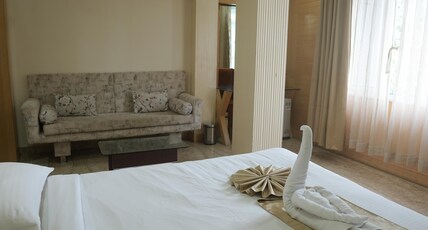 Hotel Crystal Residency Room Type - Club Hotel Crystal Residency Room Type - Club