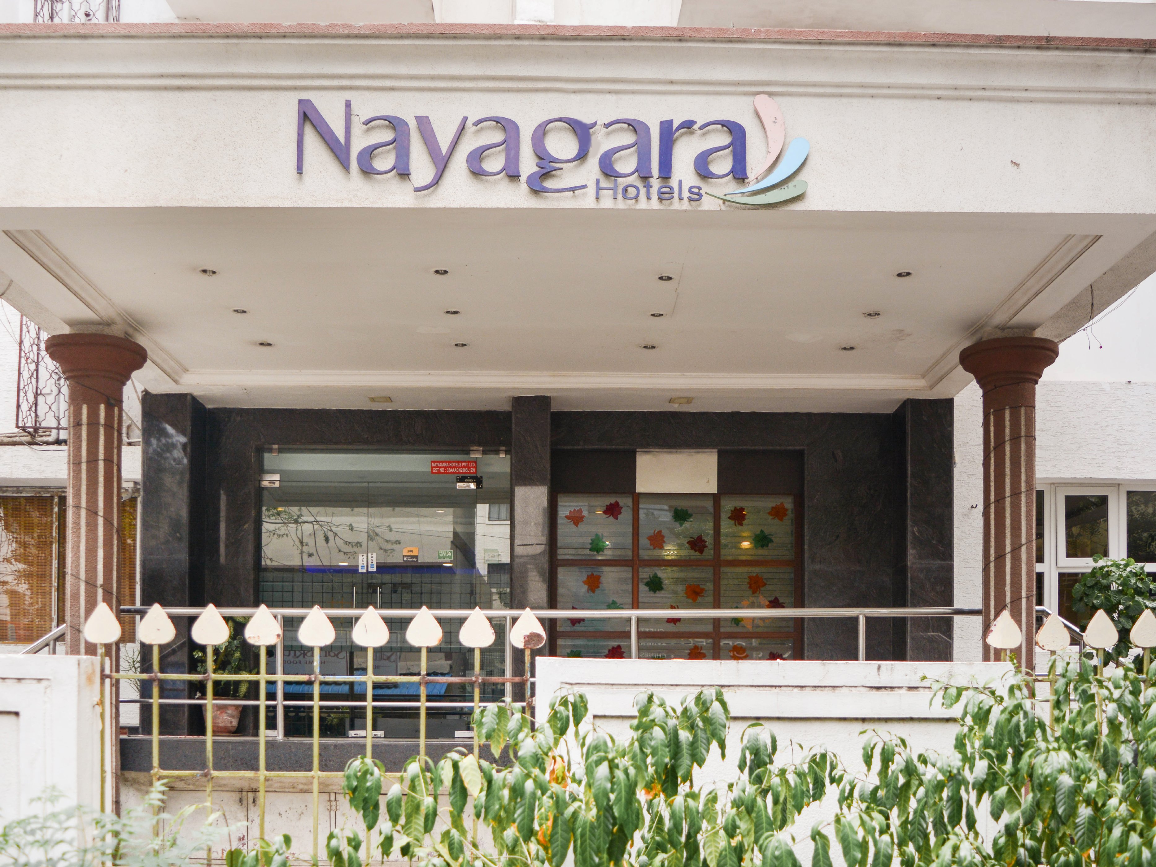 Nayagara Hotel