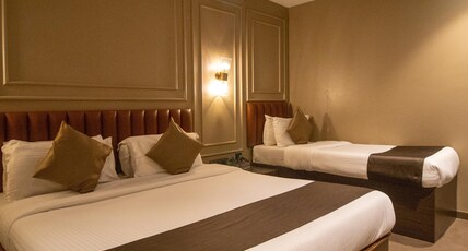 Gulf Hotel Colaba Room Type - Super Deluxe Triple