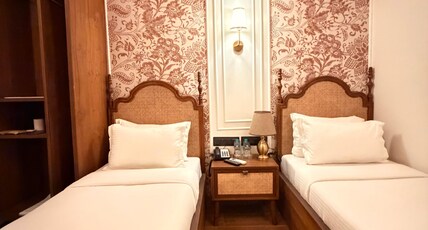 Gulf Hotel Colaba Room Type - Superior Twin Room