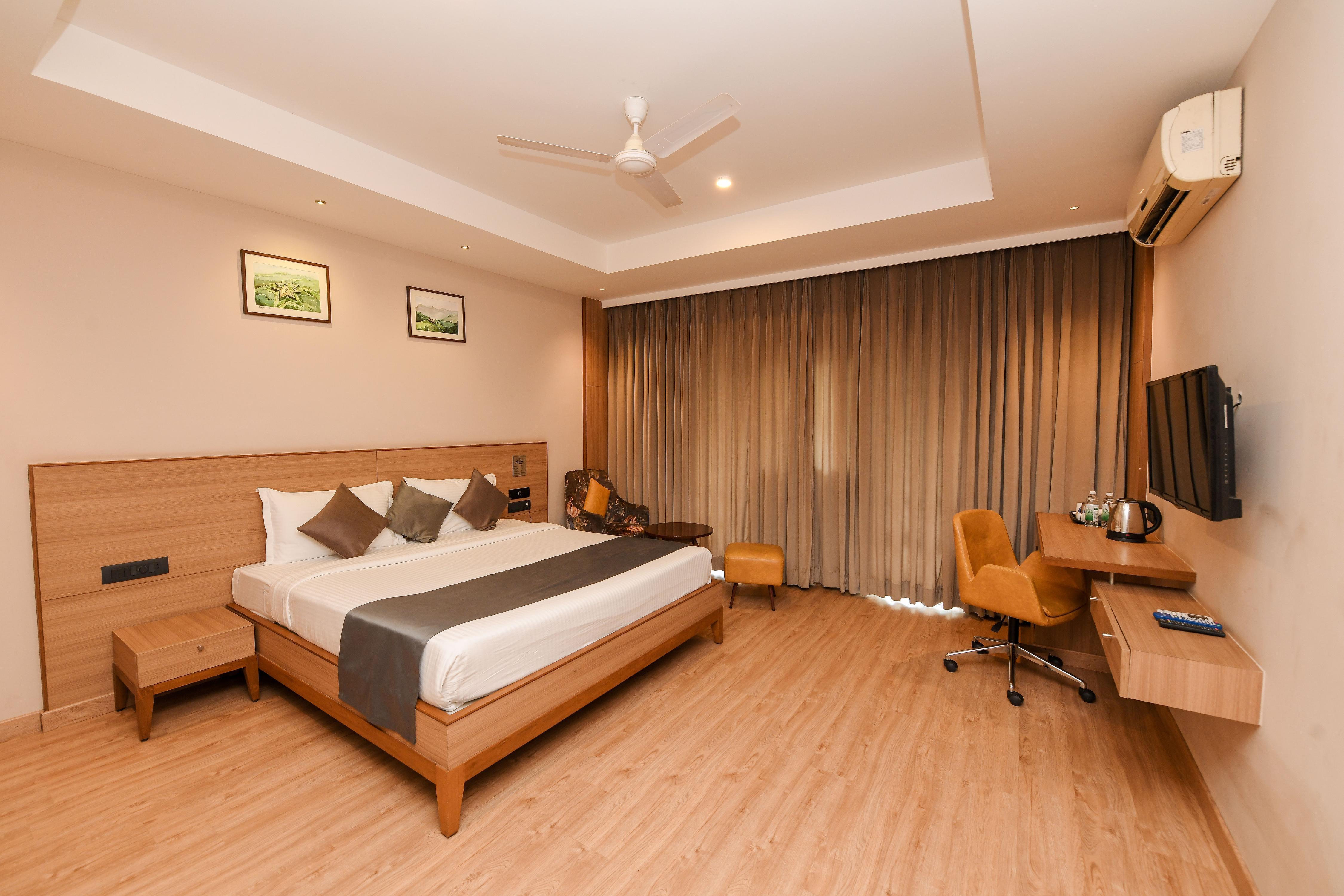 Ruchi The Prince Room Type - Standard AC Room