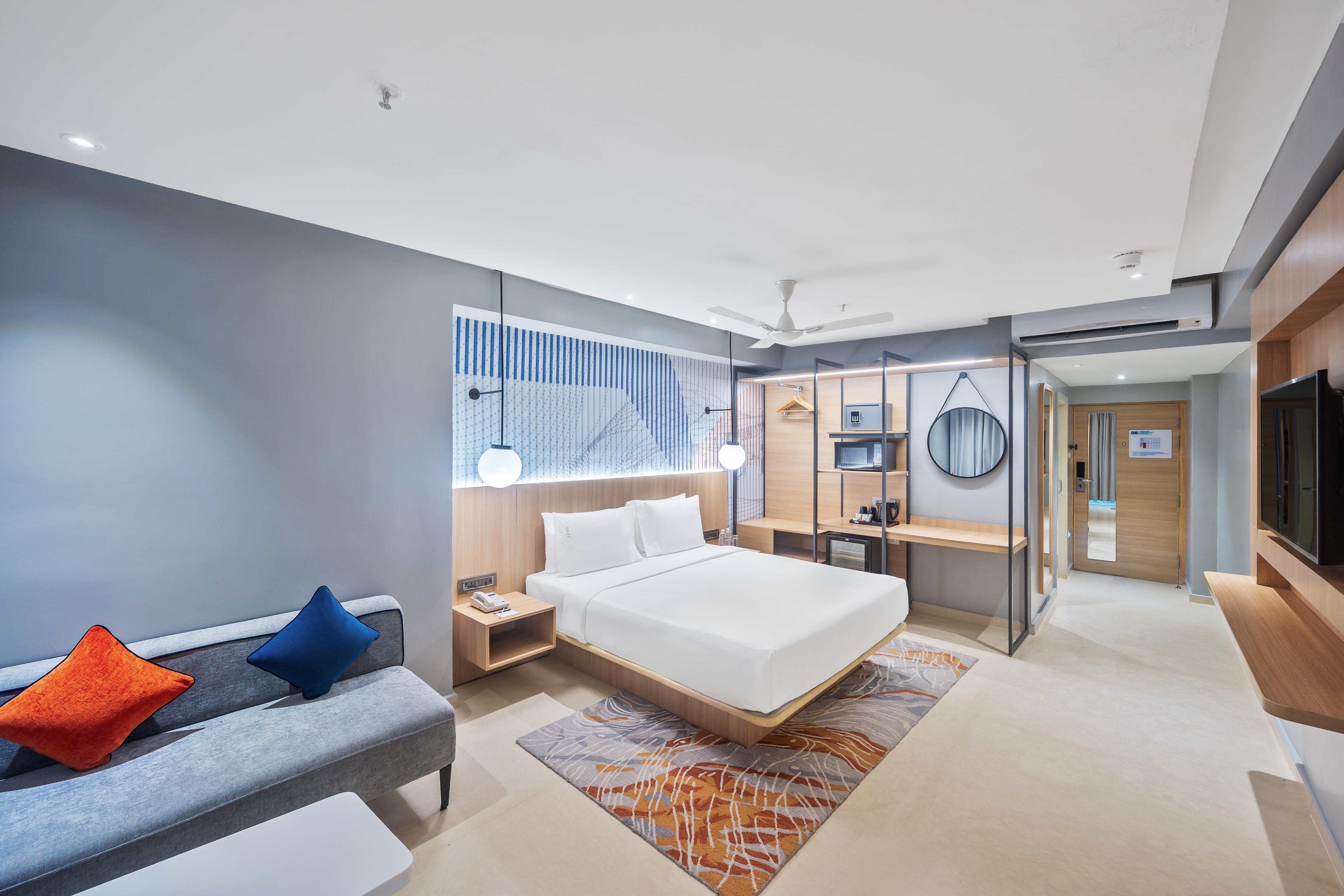 Holiday Inn Express & Suites Vijayawada by IHG Room Type - 1 King Suite
