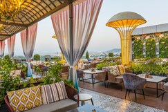 Raghu Mahal Hotels