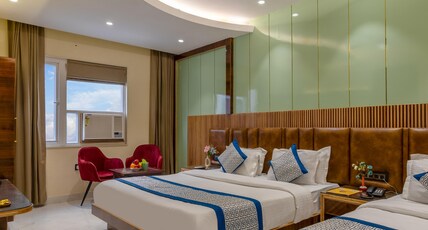 Hotel Vanson Palace near New Delhi Railway Station & Connaught Place Room Type - Executive Triple Room - Free Breakfast (Buffet Spread)
