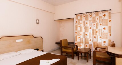 Hotel Navaratna Palace Room Type - Studio AC Hotel Navaratna Palace Room Type - Studio AC