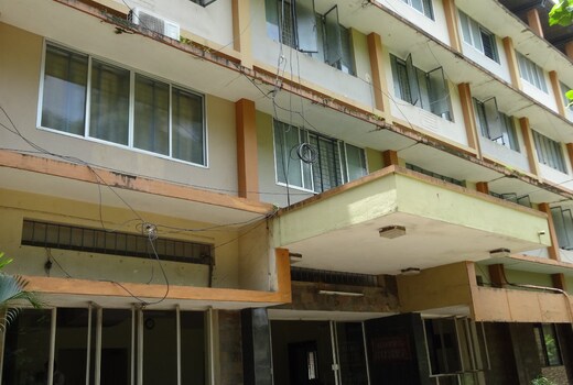Hotel Surya