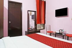 Hotel Parikshit Palace Near Delhi IGI Airport