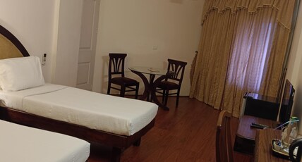 Manuelsons Malabar Palace Room Type - Standard Room
