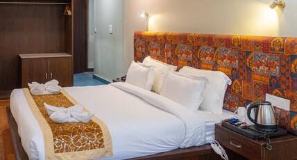 The Whispering Inn - A Vintage Boutique Resort Room Type - Premium Room with Jacuzzi The Whispering Inn - A Vintage Boutique Resort Room Type - Premium Room with Jacuzzi