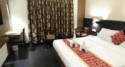Hotel Abirami Residency Room Type - Executive with Bathtub