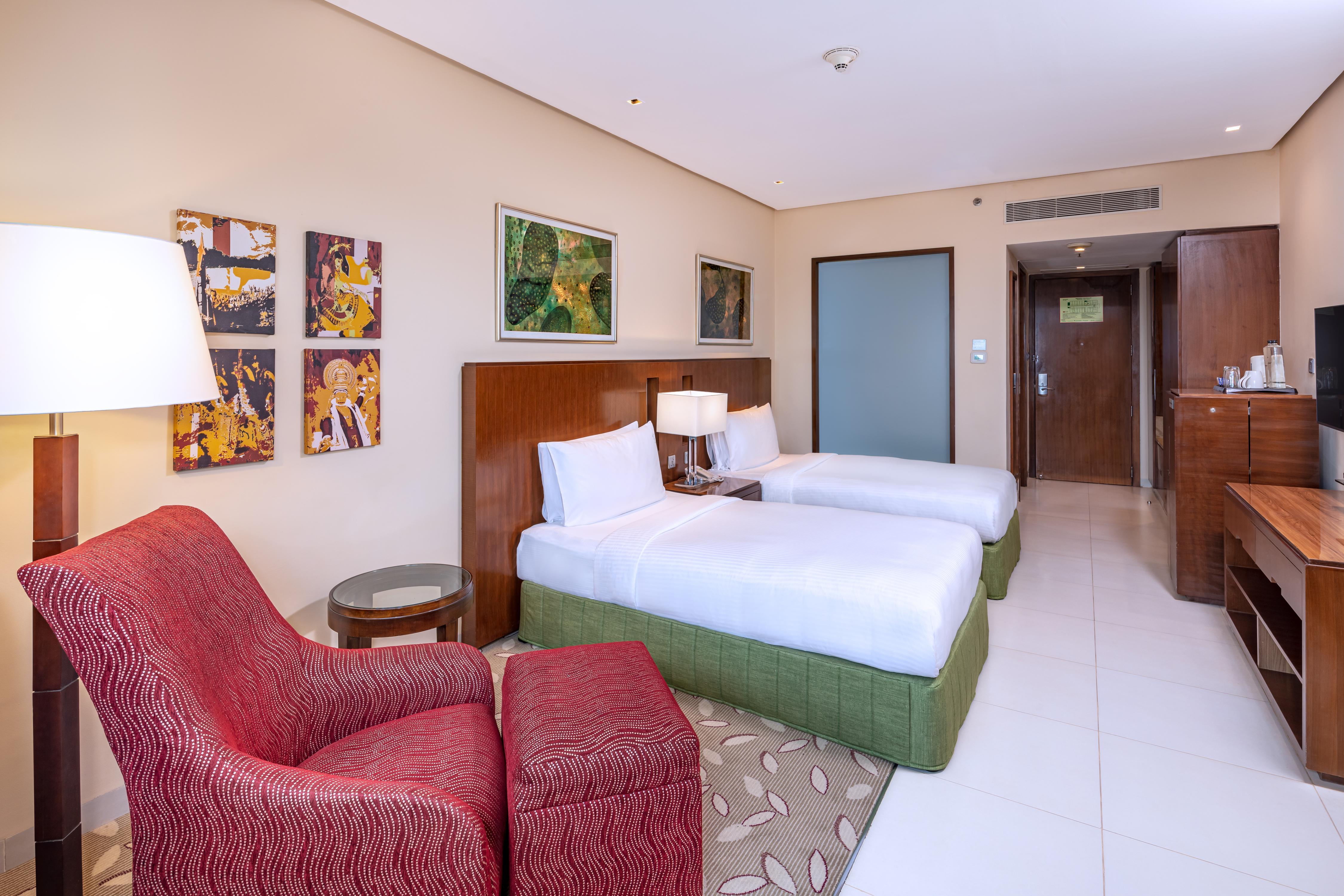 Holiday Inn Cochin - Tap to explore photos