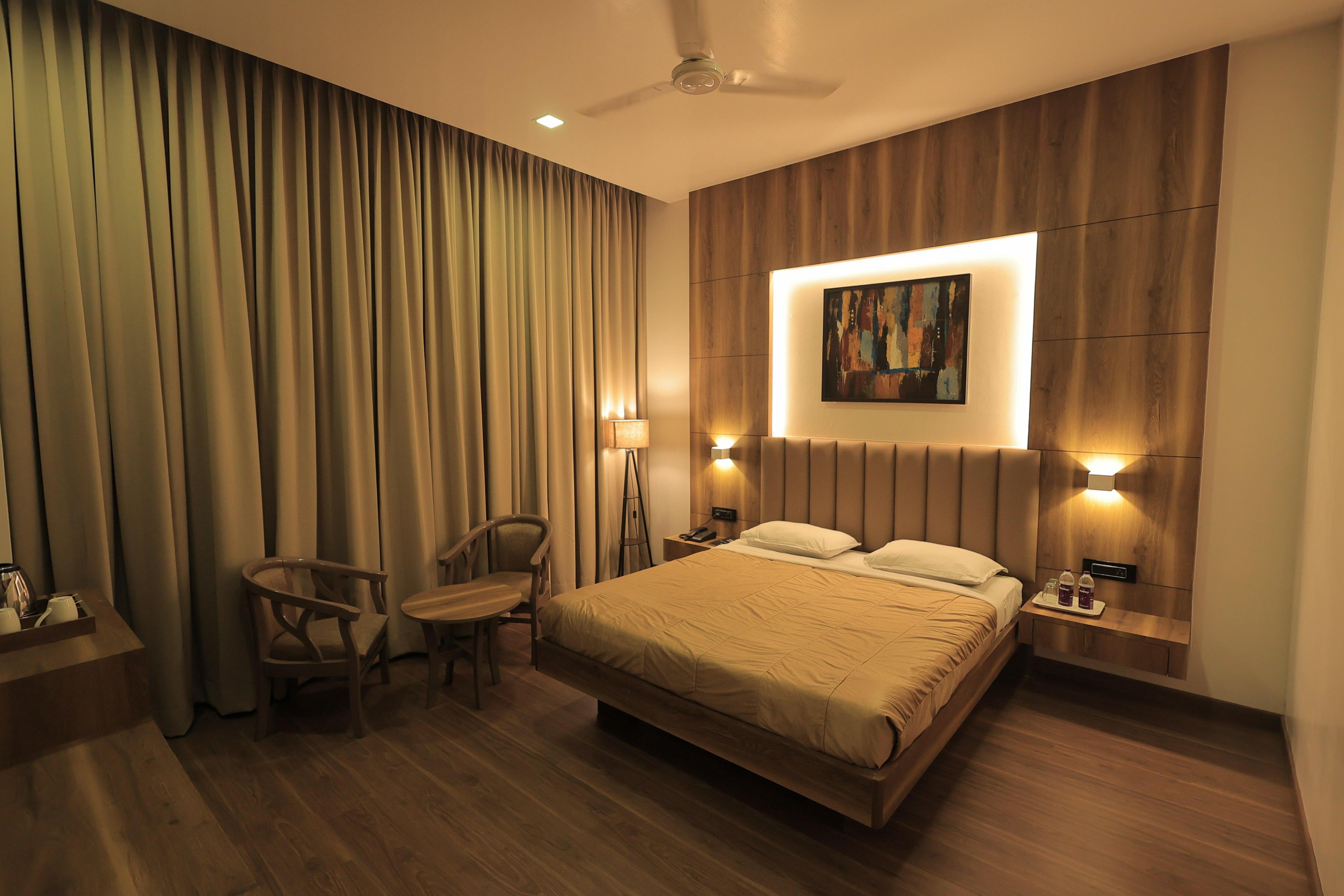 Hotel Great Maratha Room Type - Super Deluxe Room A/c