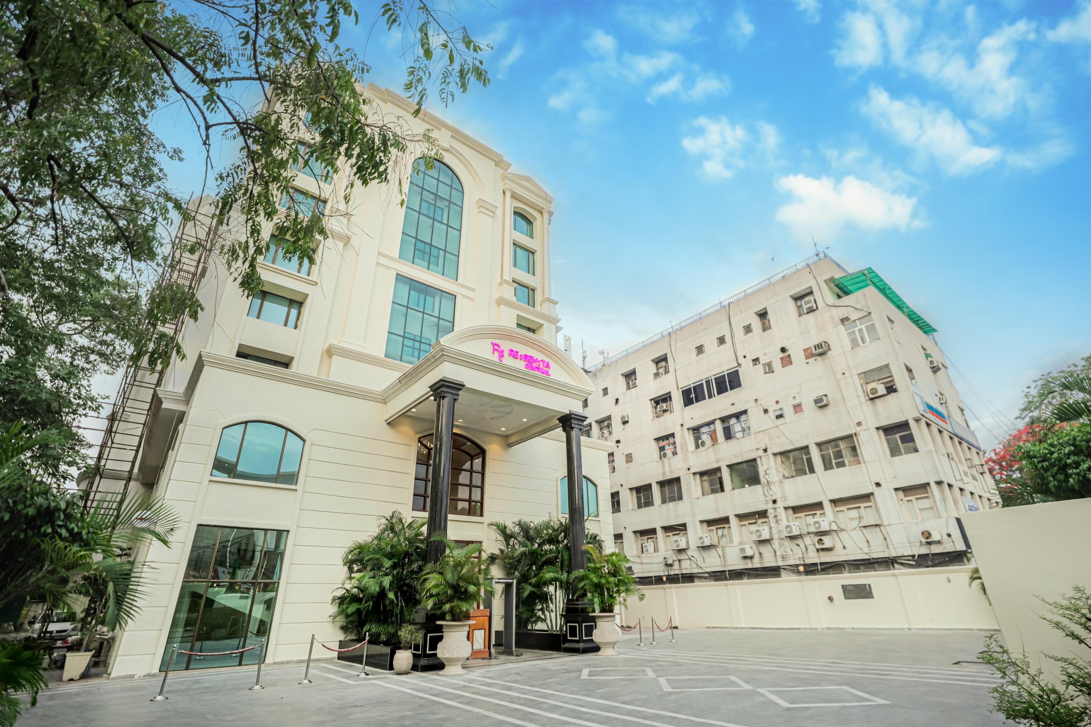 Regenta Central Lucknow by Royal Orchid Hotels Limited - Tap to explore photos