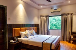 Royal Park Hotel & Resort