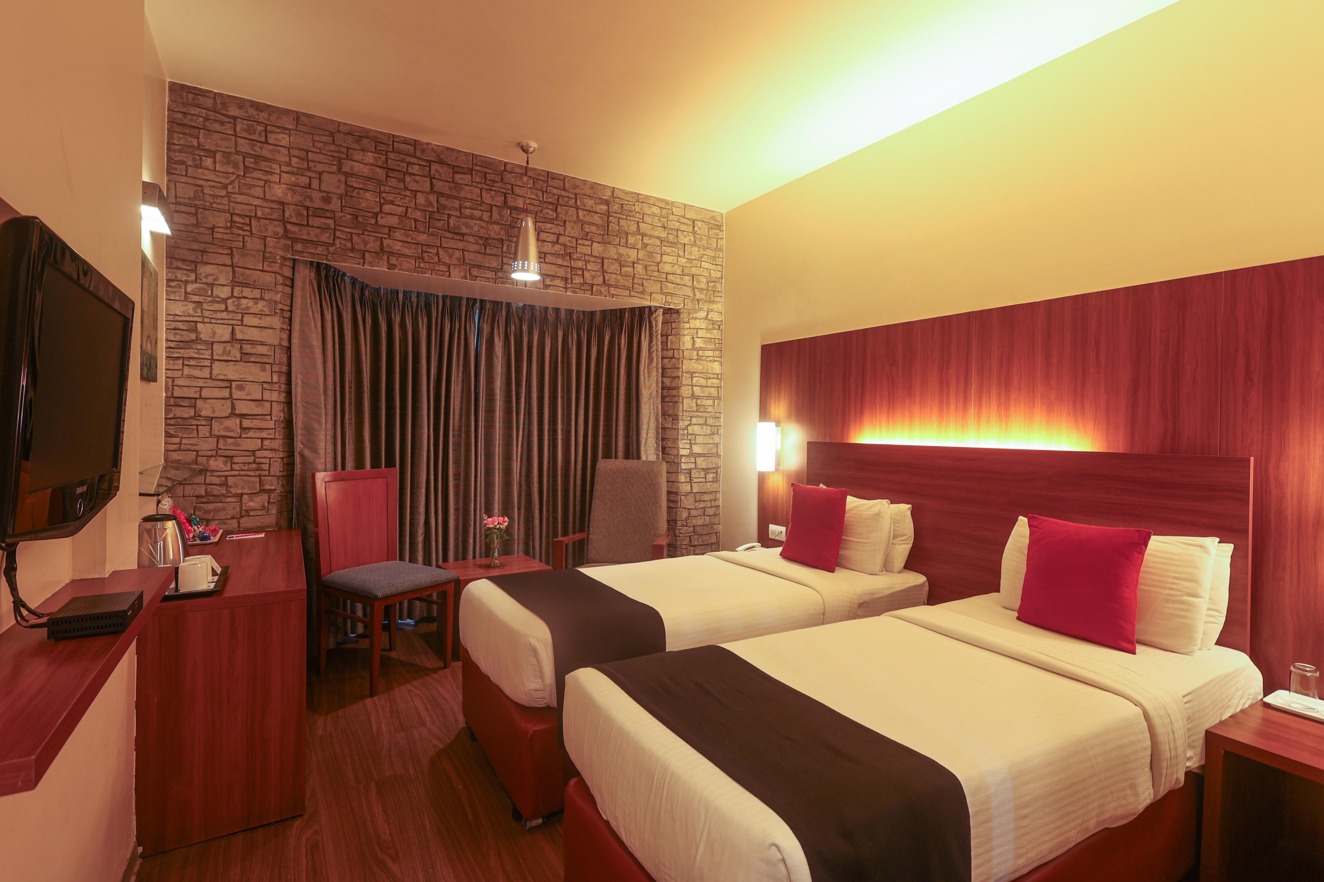 Orbett Hotel (Internet complimentary) - Tap to explore photos