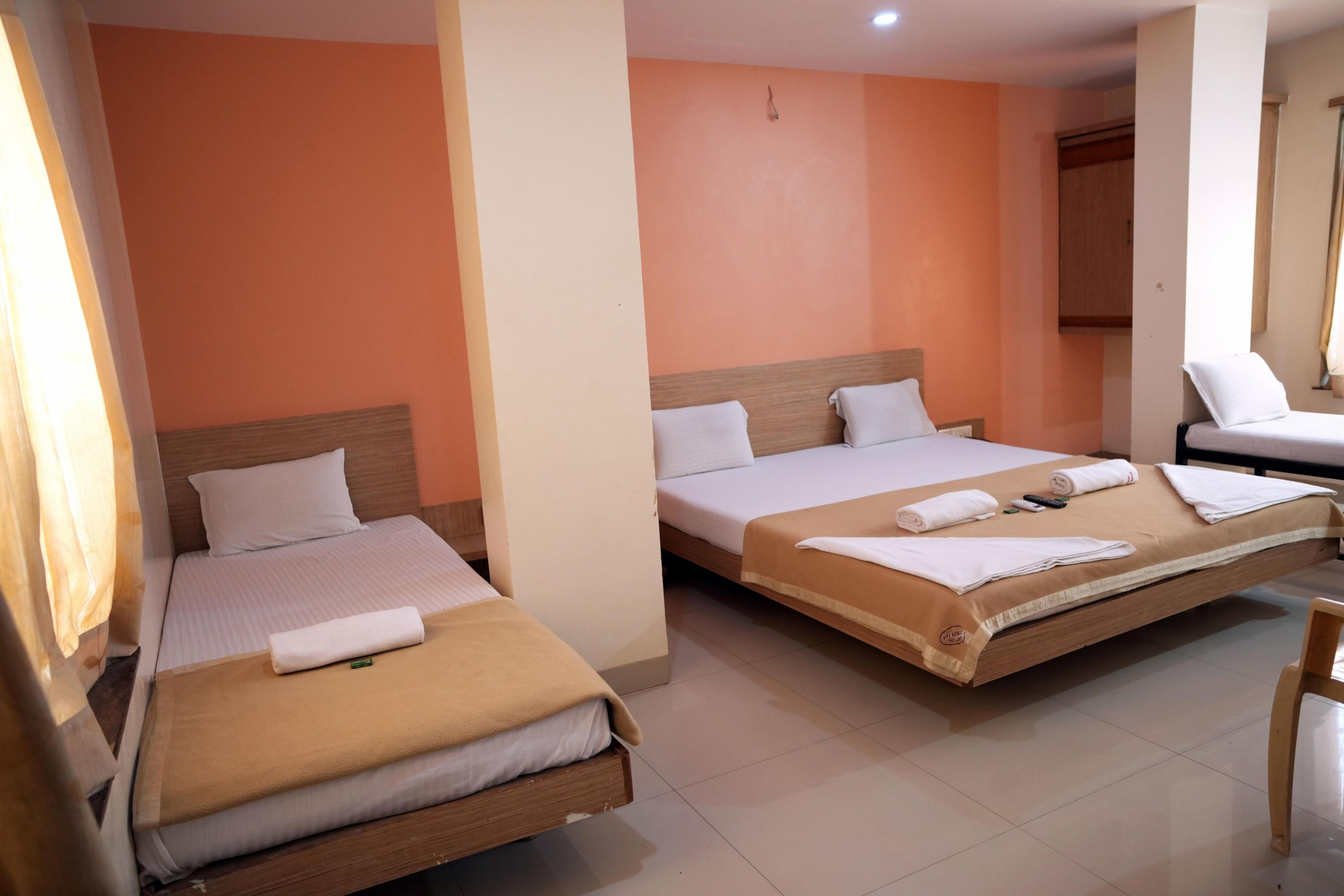 Sai Surya Hotel Room Type - Family Room (Four Bed) A.C
