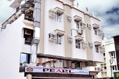 Hotel Pearl Indore