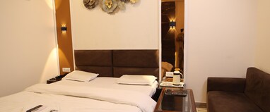 Hotel Tulsi